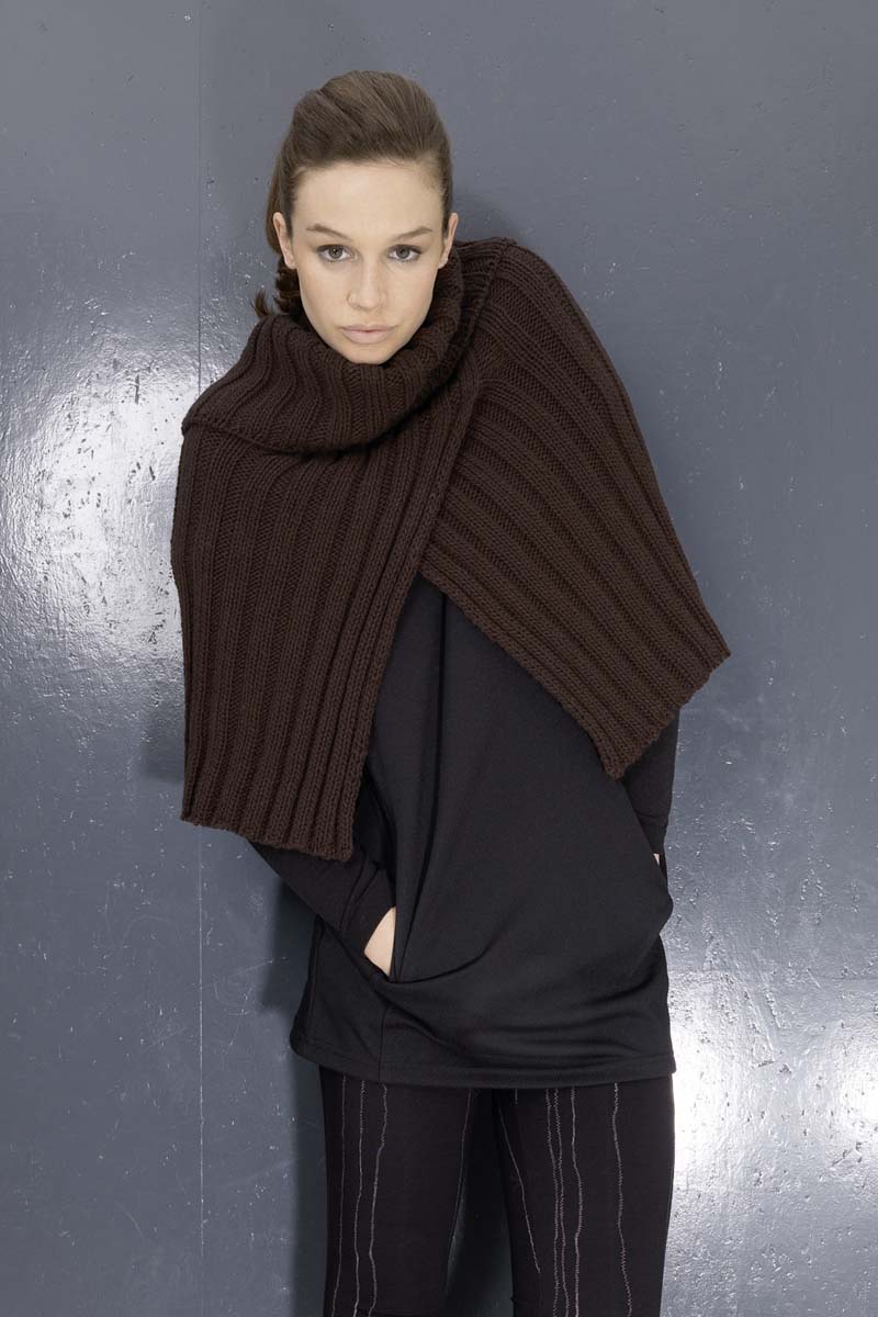 Cape mit Rollkragen