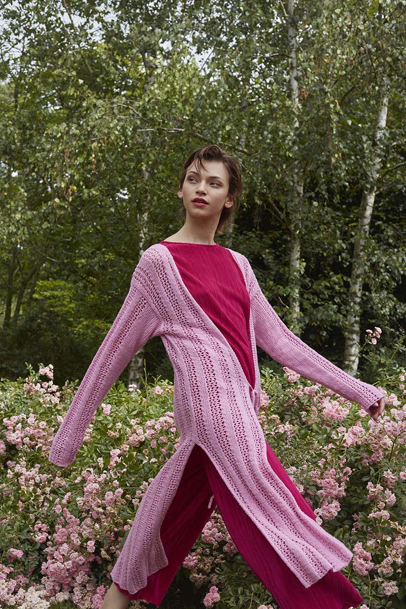 SMELL THE ROSES Long cardigan