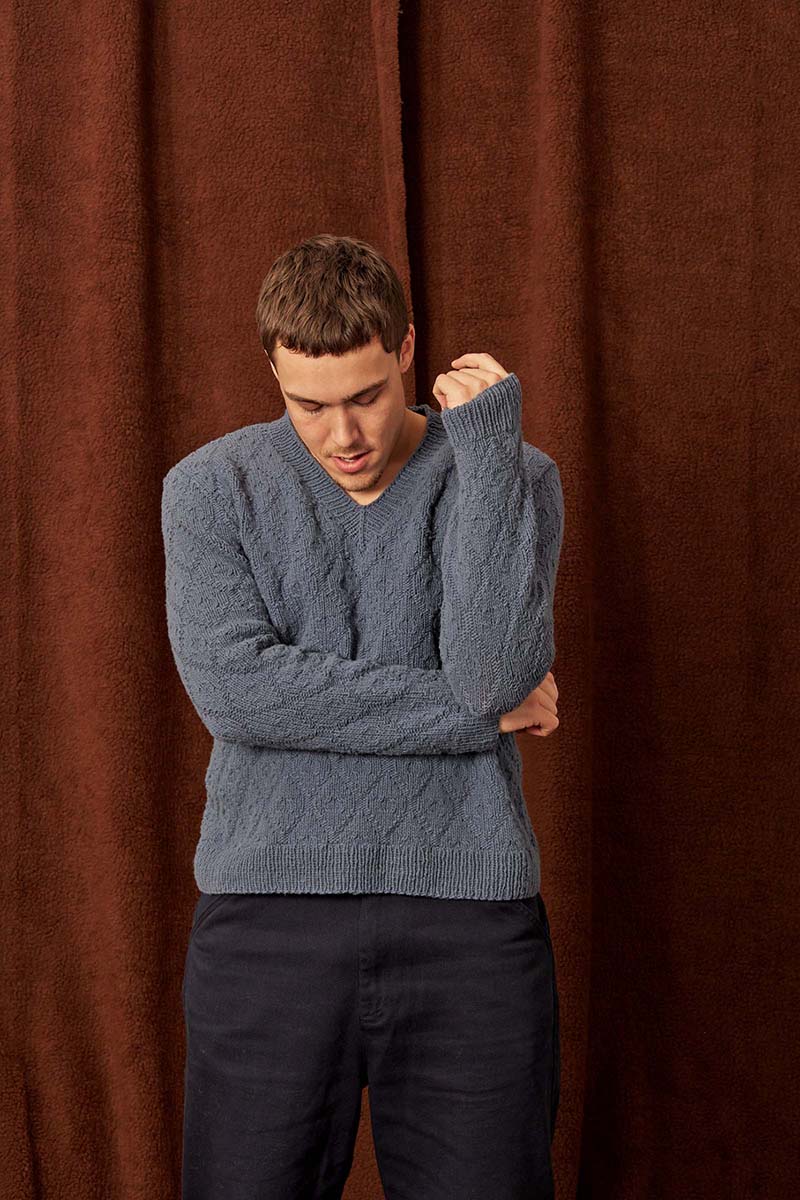 CALEB Pullover