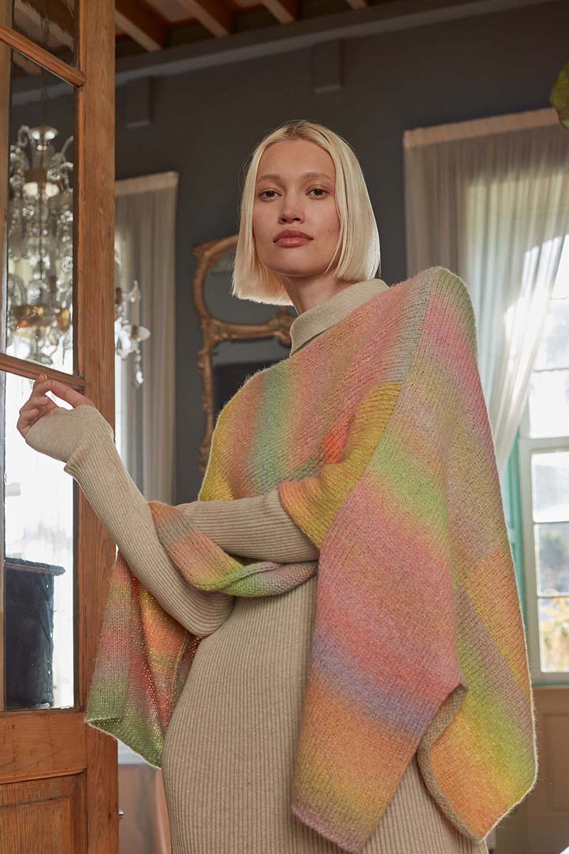 RAINA Poncho